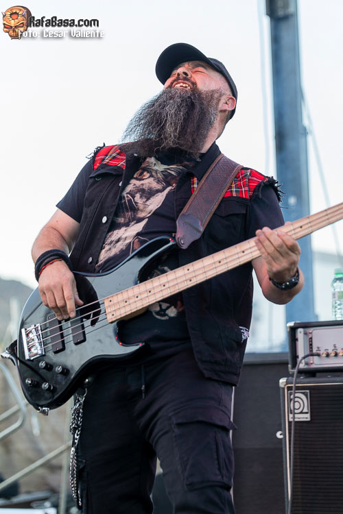 4 BAJO ZERO - MAYOS METAL LIVE